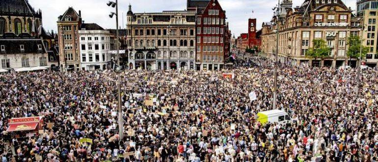 протесты в амстердаме флойд