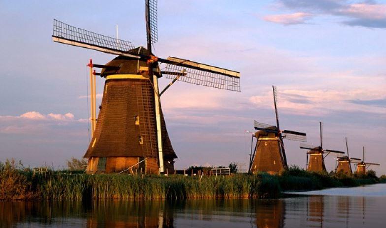 посмотреть мельницы нидерланды